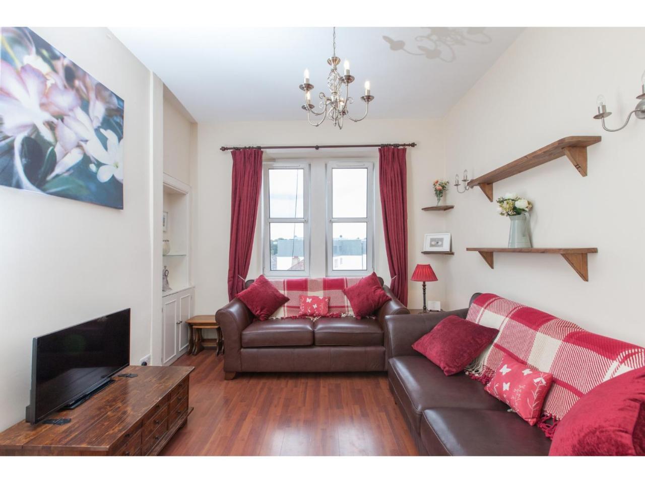 Homely Tenement For 2 Near Botanic Gardens Edimburgo Exterior foto